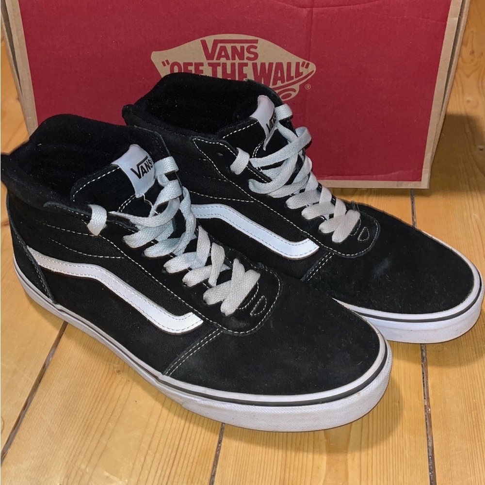 Vans Sk8-Hi Black/White Shoes